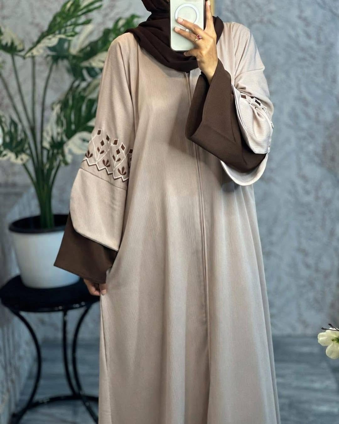 Jafran Contast Abaya